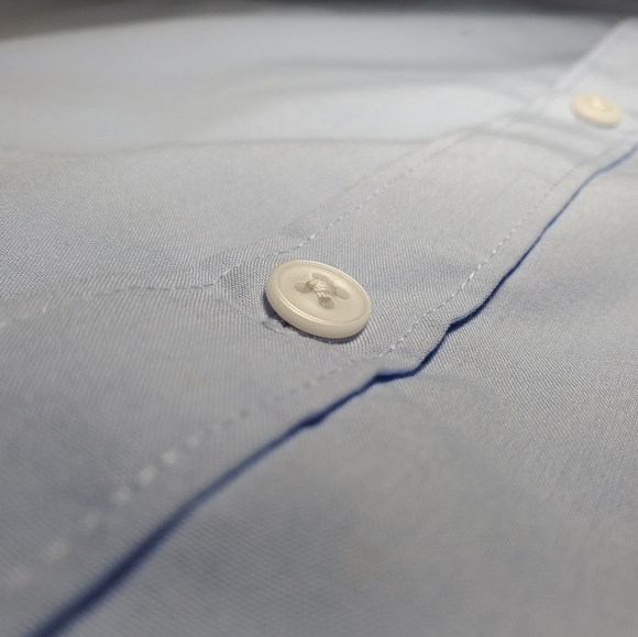 H&M button-up - Picture 2 of 3